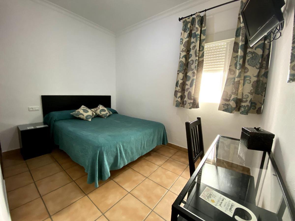 Hostal Mellizo Lebrija Bagian luar foto