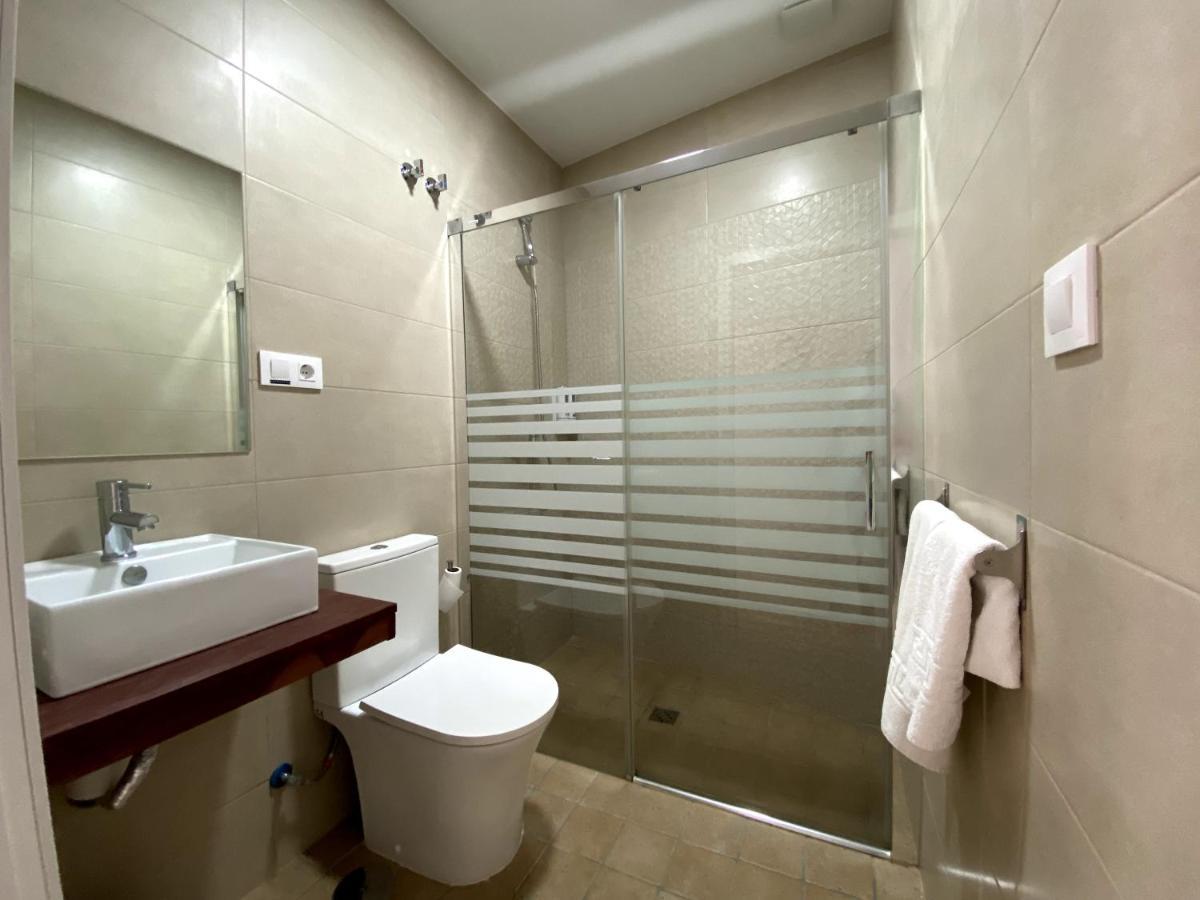 Hostal Mellizo Lebrija Bagian luar foto