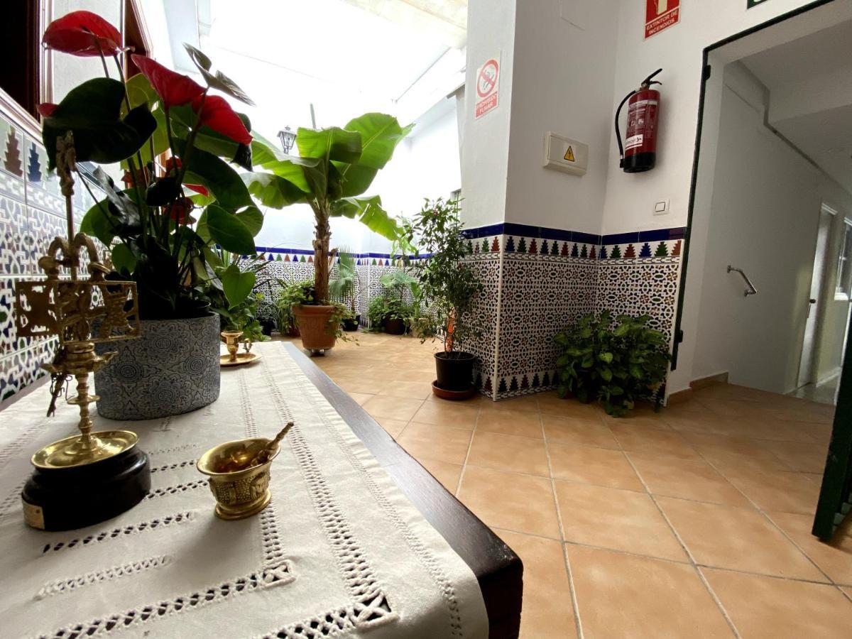 Hostal Mellizo Lebrija Bagian luar foto
