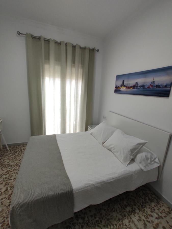 Hostal Mellizo Lebrija Bagian luar foto
